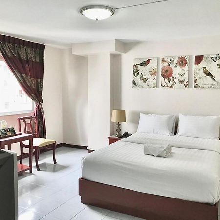 Regent Lodge לאמפאנג מראה חיצוני תמונה